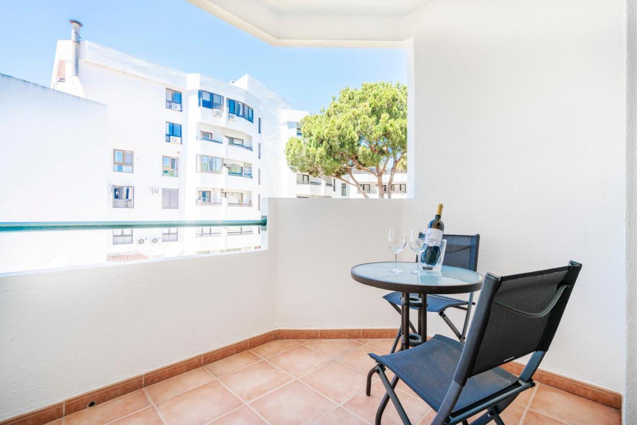 Lovely 1Bed Flat Short Walk To The Marina Vilamoura Quarteira Exterior foto